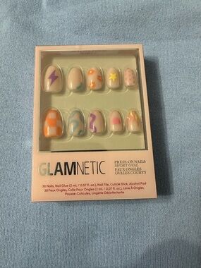 GLAMNETIC Short Oval Press-On Nails in Neutral with Multicolor Accents